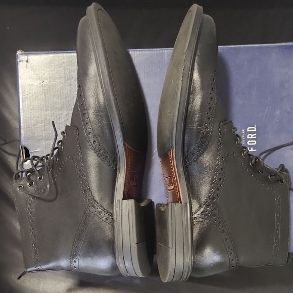 Stafford Black Leather Lace-Up Boots - Picture 6 of 7